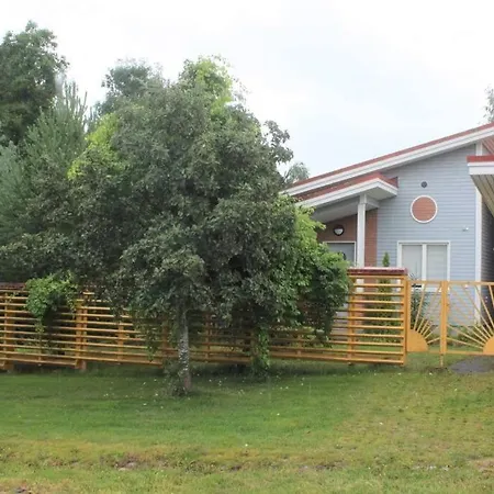 Apartamento Omakotitalo 4-6 Hengelle - House