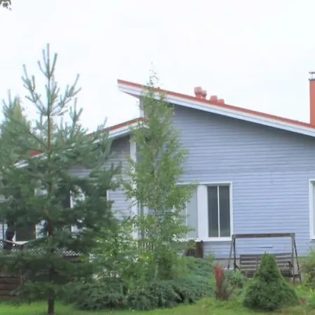 Omakotitalo 4-6 Hengelle - House * Heinola