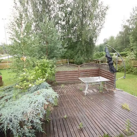 Omakotitalo 4-6 Hengelle - House