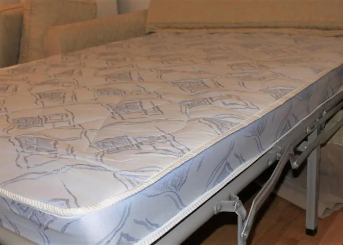 Omakotitalo 4-6 Hengelle - House * Lahti