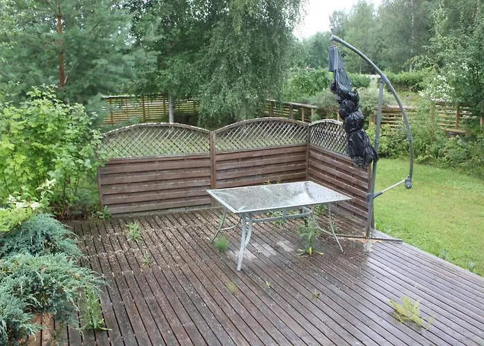 Omakotitalo 4-6 Hengelle - House Apartmán Lahti